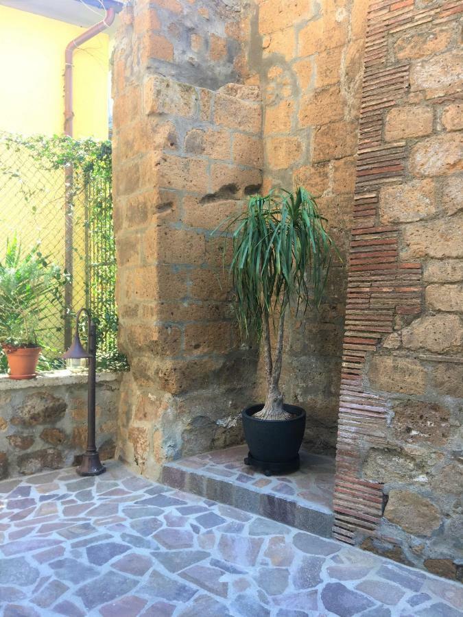 Industrial Chic House - Private Parking Orvieto Exterior foto