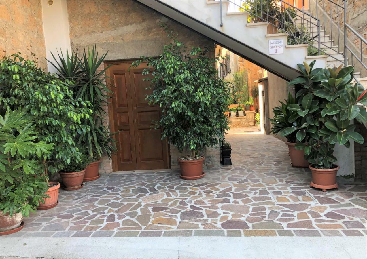 Industrial Chic House - Private Parking Orvieto Exterior foto